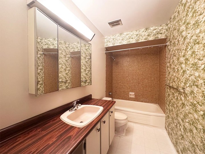Photo 13 at 20 - 3150 E 58th Avenue, Champlain Heights, Vancouver East
