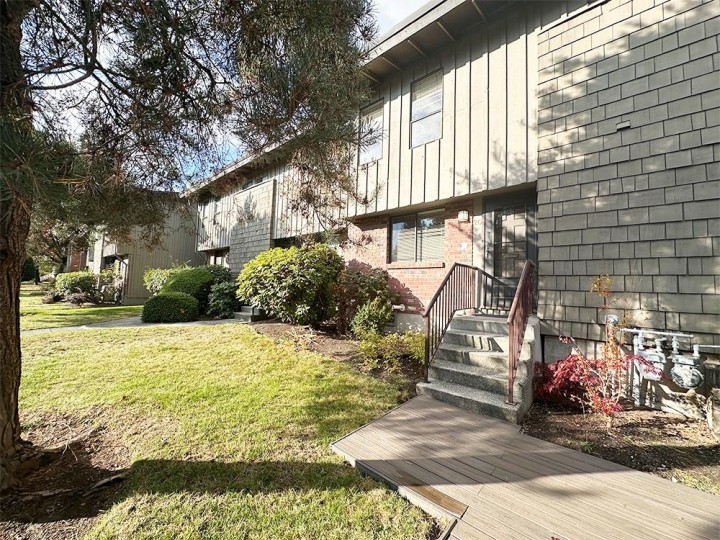Photo 1 at 20 - 3150 E 58th Avenue, Champlain Heights, Vancouver East