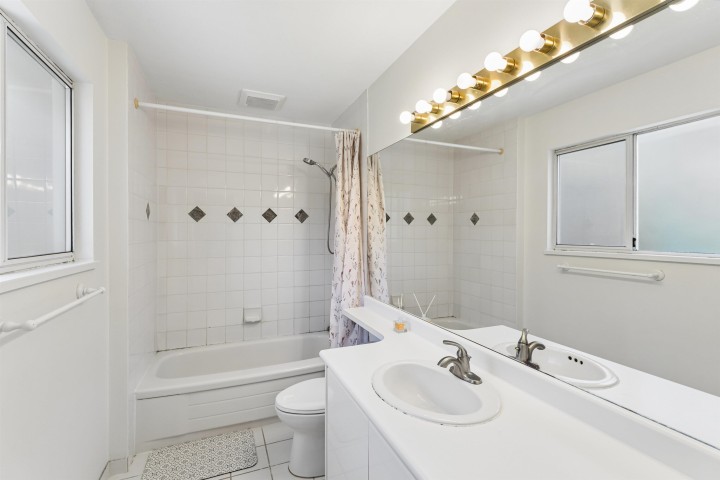 Photo 28 at 5399 Westhaven Wynd, Eagle Harbour, West Vancouver