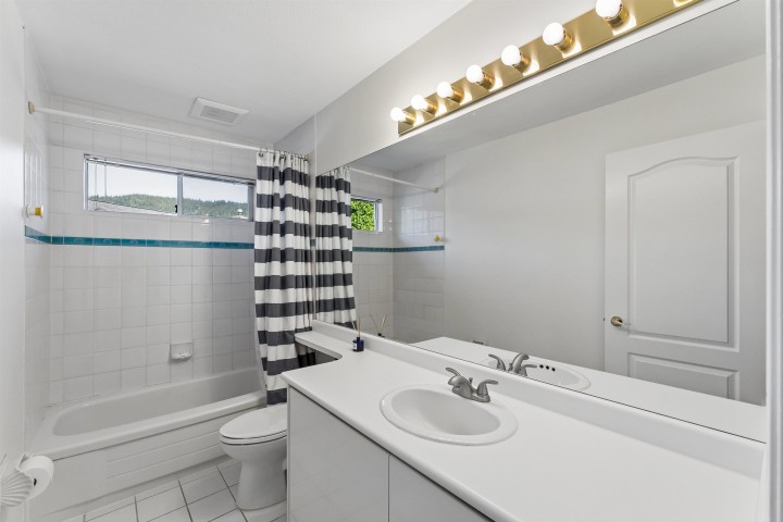 Photo 30 at 5399 Westhaven Wynd, Eagle Harbour, West Vancouver