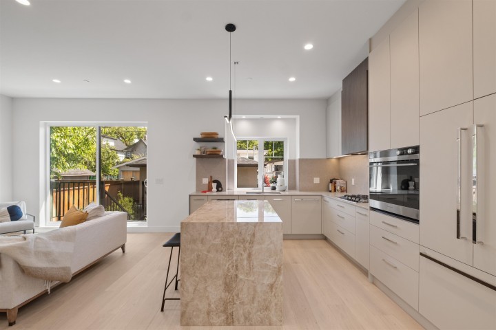 Photo 6 at 2236 E 5th Avenue, Grandview Woodland, Vancouver East