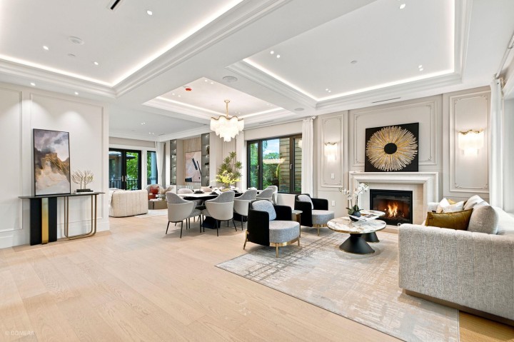 Photo 2 at 4432 Crown Street, Dunbar, Vancouver West