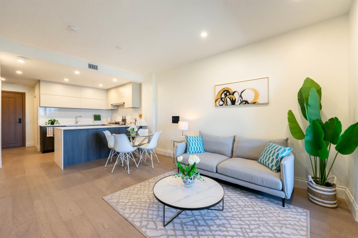 Photo 5 at 403 - 2105 W 46th Avenue, Kerrisdale, Vancouver West