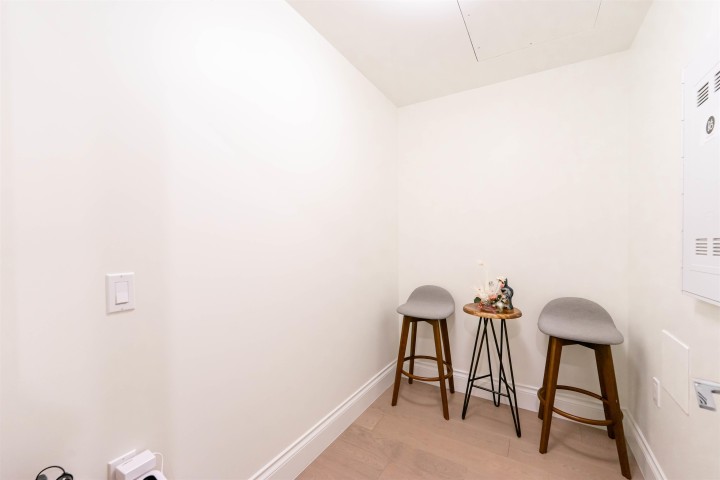 Photo 24 at 403 - 2105 W 46th Avenue, Kerrisdale, Vancouver West