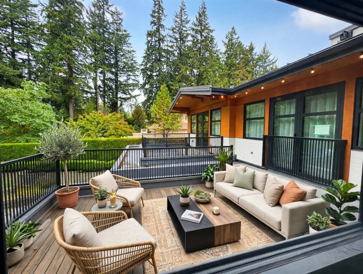 Photo 9 at 4770 Drummond Drive, Point Grey, Vancouver West