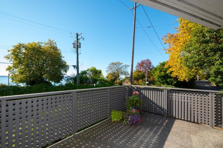 Photo 10 at 1896 Bellevue Avenue, Ambleside, West Vancouver