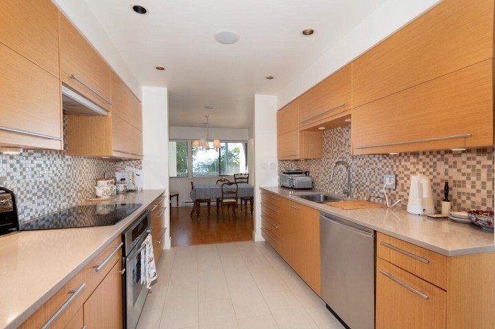 Photo 14 at 1896 Bellevue Avenue, Ambleside, West Vancouver