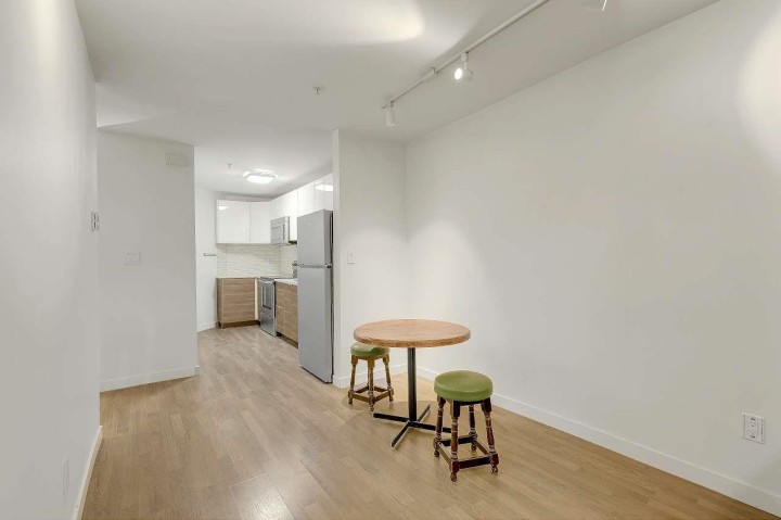 Photo 7 at 208 - 1106 Pacific Street, West End VW, Vancouver West