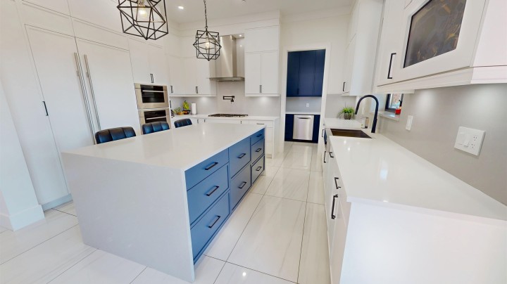 Photo 11 at 108 E 51st Avenue, South Vancouver, Vancouver East