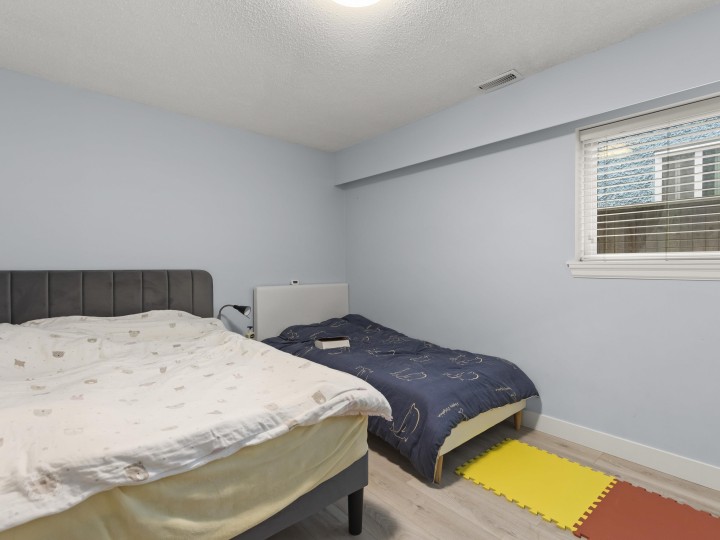 Photo 23 at 1827 E 40th Avenue, Victoria VE, Vancouver East