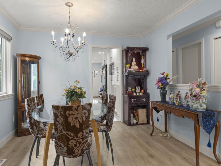 Photo 10 at 1827 E 40th Avenue, Victoria VE, Vancouver East