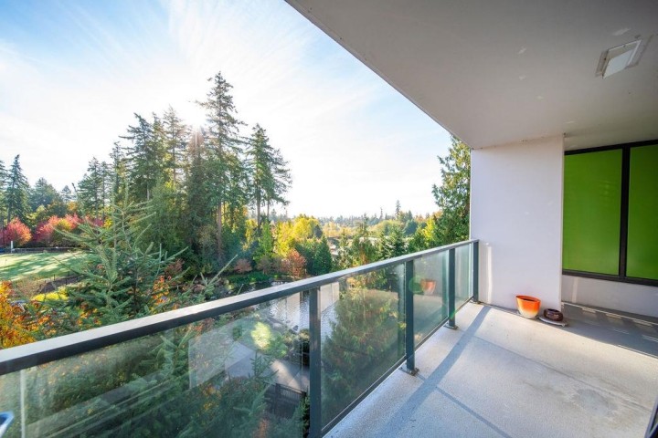 Photo 4 at 528 - 3563 Ross Drive, University VW, Vancouver West