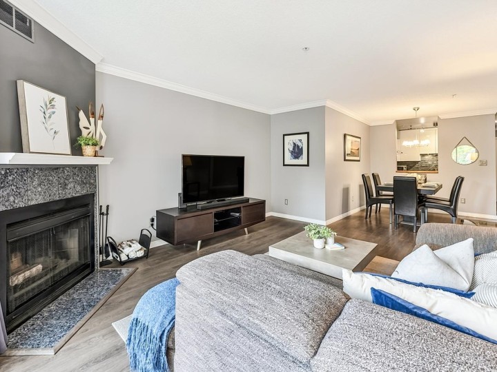 Photo 7 at 210 - 889 W 7th Avenue, Fairview VW, Vancouver West