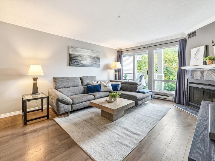 Photo 4 at 210 - 889 W 7th Avenue, Fairview VW, Vancouver West