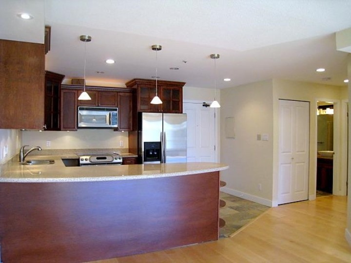 Photo 10 at 315 - 1869 Spyglass Place, False Creek, Vancouver West