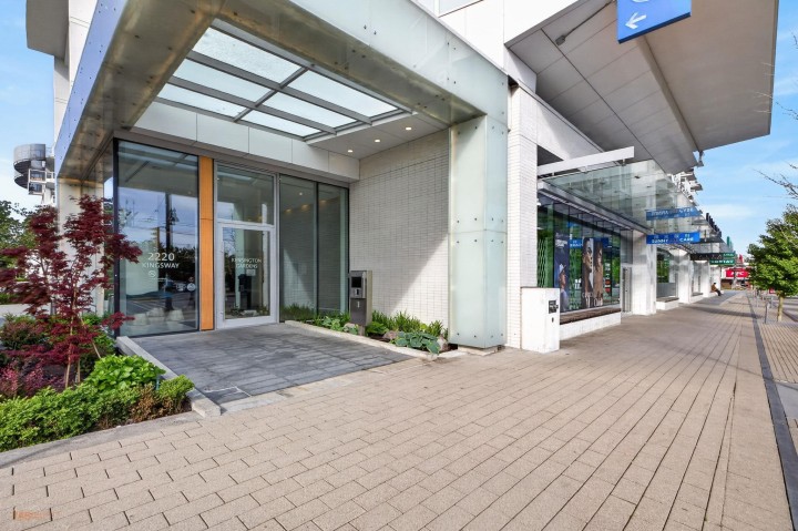 Photo 26 at 312 - 2220 Kingsway, Victoria VE, Vancouver East