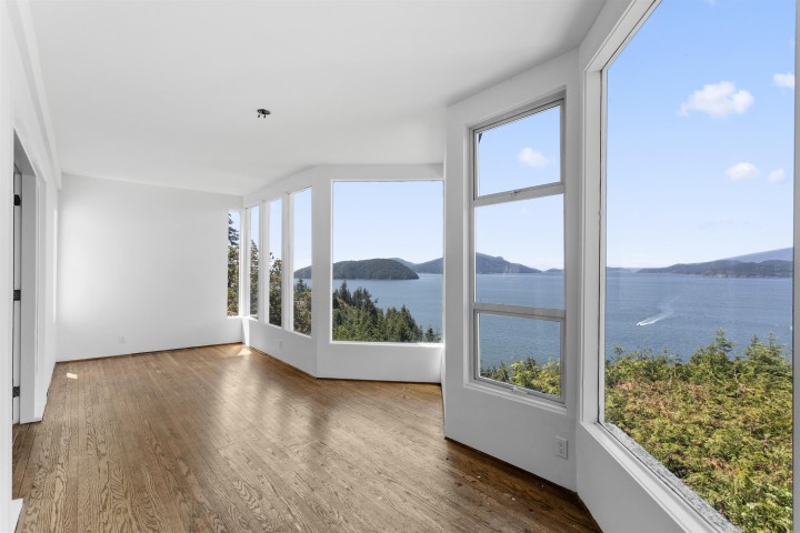 Photo 32 at 150 Panorama Road, Lions Bay, West Vancouver