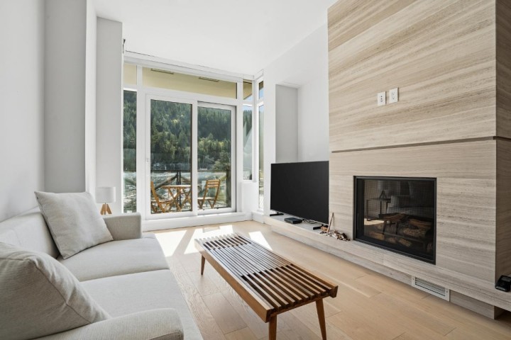 Photo 12 at 406 - 6707 Nelson Avenue, Horseshoe Bay WV, West Vancouver