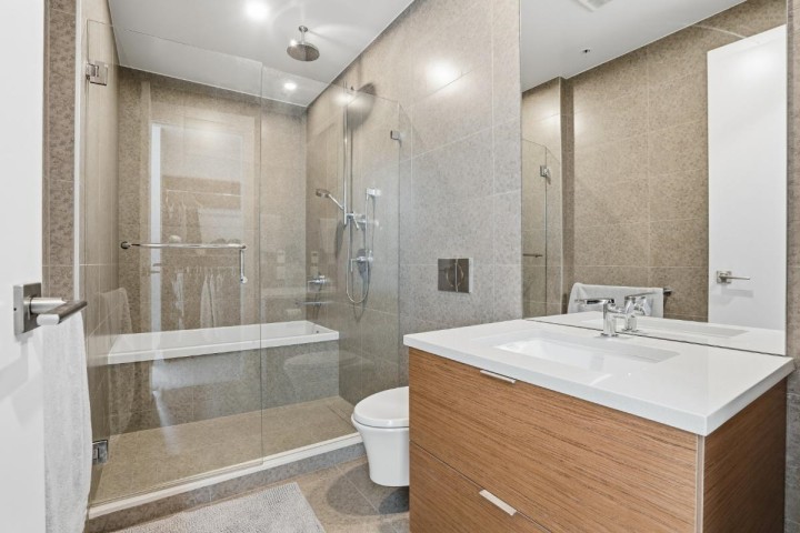 Photo 24 at 406 - 6707 Nelson Avenue, Horseshoe Bay WV, West Vancouver