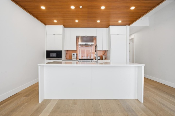 Photo 8 at 406 - 6707 Nelson Avenue, Horseshoe Bay WV, West Vancouver