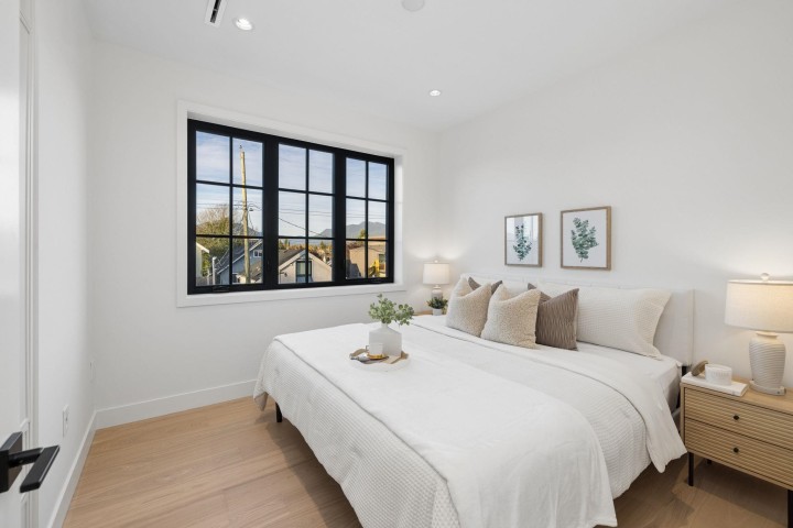 Photo 27 at 1 - 2733 William Street, Renfrew VE, Vancouver East