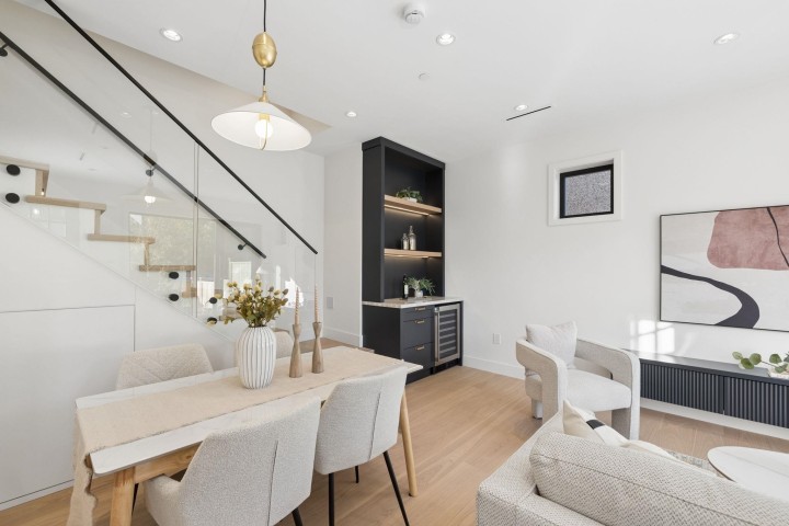 Photo 24 at 1 - 2733 William Street, Renfrew VE, Vancouver East