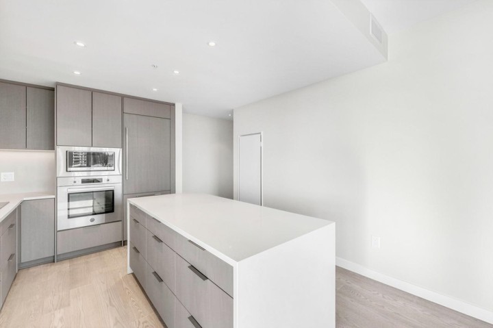 Photo 6 at 802 - 6138 Birney Avenue, University VW, Vancouver West