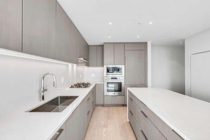Photo 7 at 802 - 6138 Birney Avenue, University VW, Vancouver West