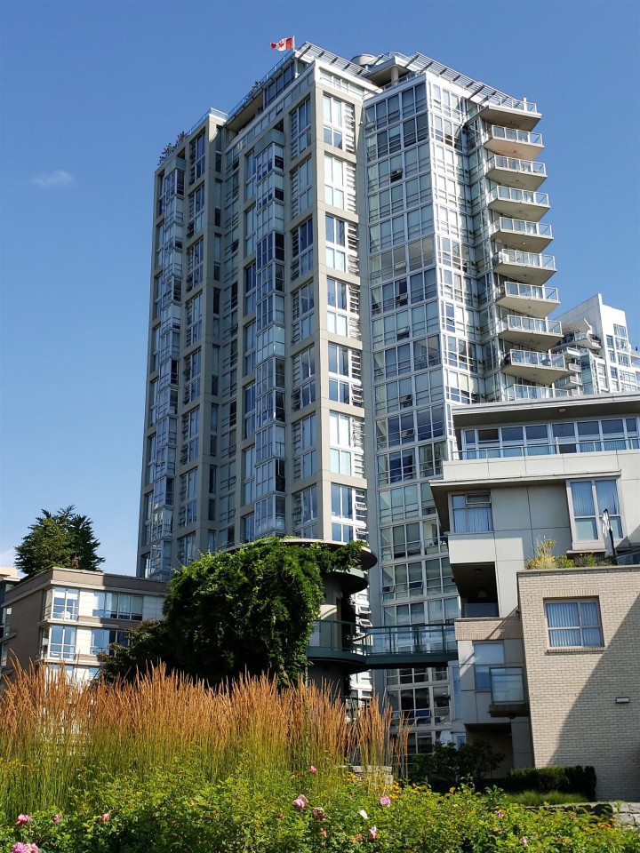 Photo 29 at 302 - 1228 Marinaside Crescent, Yaletown, Vancouver West