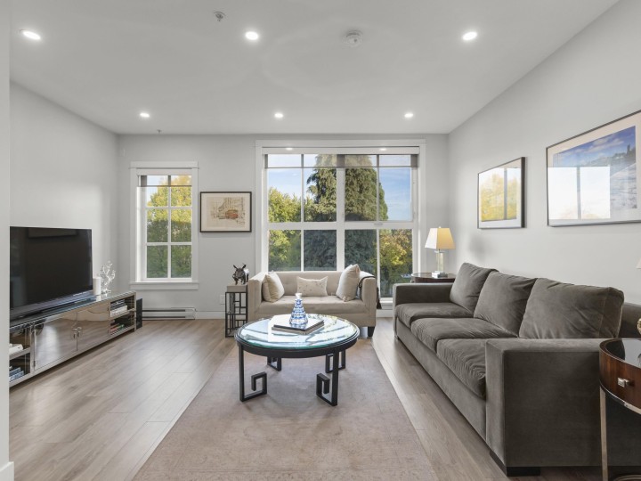 Photo 6 at 3445 Porter Street, Victoria VE, Vancouver East