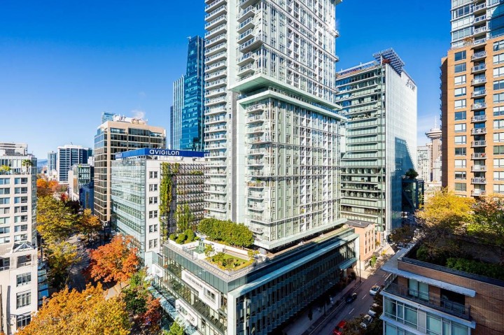 Photo 28 at 1303 - 480 Robson Street, Downtown VW, Vancouver West