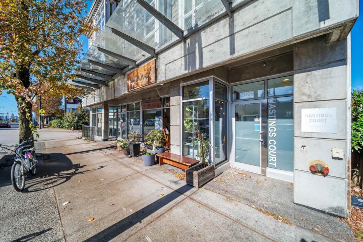 Photo 2 at 302 - 2009 E Hastings Street, Hastings, Vancouver East