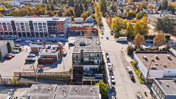 Photo 32 at 302 - 2009 E Hastings Street, Hastings, Vancouver East