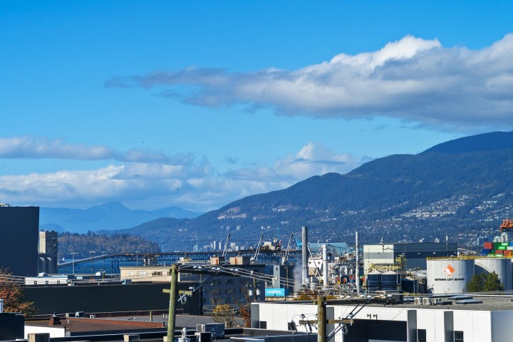Photo 25 at 302 - 2009 E Hastings Street, Hastings, Vancouver East