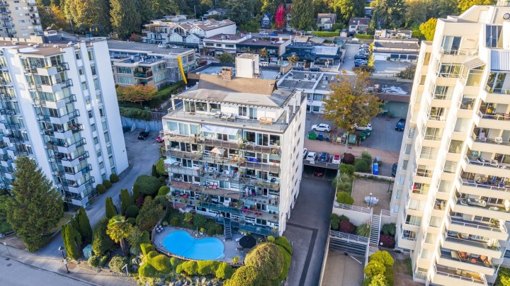 Photo 26 at 305 - 1845 Bellevue Avenue, Ambleside, West Vancouver