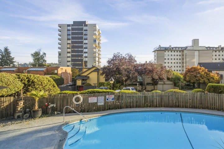 Photo 24 at 305 - 1845 Bellevue Avenue, Ambleside, West Vancouver