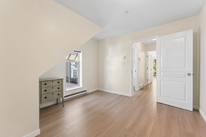 Photo 13 at 410 - 3727 W 10th Avenue, Point Grey, Vancouver West