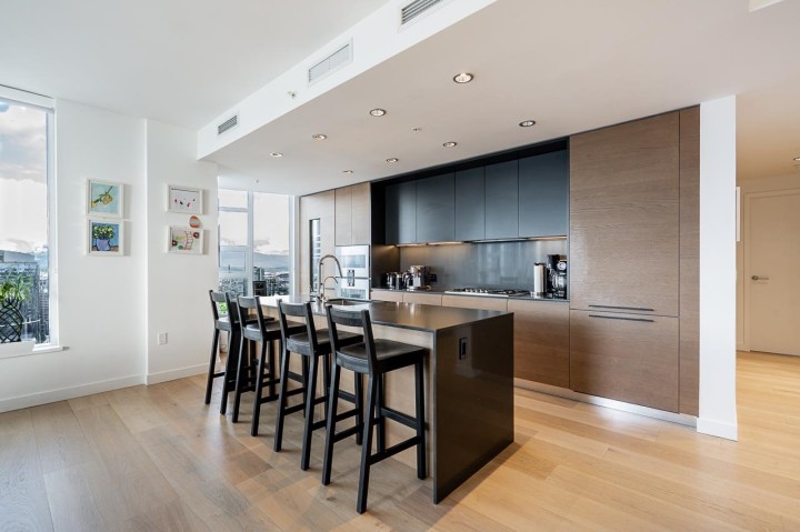 Photo 10 at 5302 - 1289 Hornby Street, Downtown VW, Vancouver West