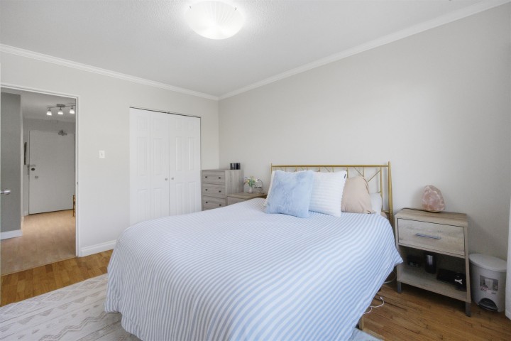 Photo 12 at 203 - 36 E 14th Avenue, Mount Pleasant VE, Vancouver East