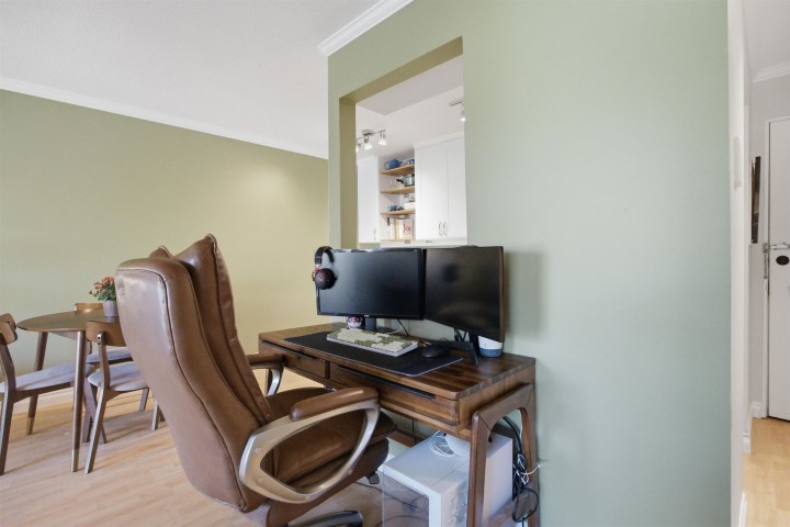 Photo 9 at 203 - 36 E 14th Avenue, Mount Pleasant VE, Vancouver East