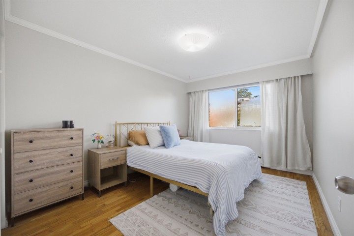Photo 11 at 203 - 36 E 14th Avenue, Mount Pleasant VE, Vancouver East
