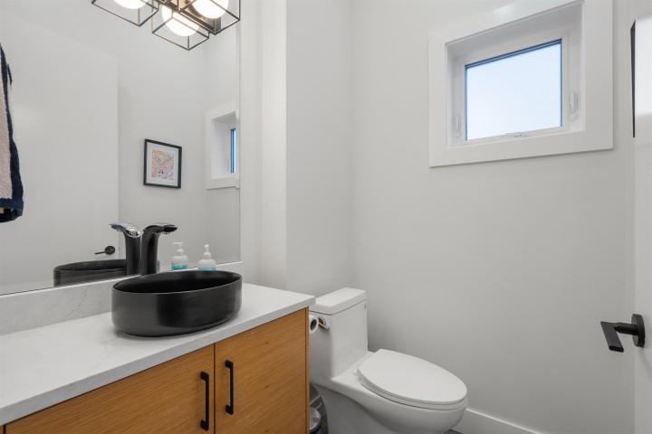Photo 16 at 1315 E 20 Avenue, Knight, Vancouver East