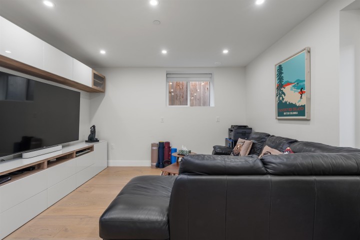 Photo 30 at 1315 E 20 Avenue, Knight, Vancouver East