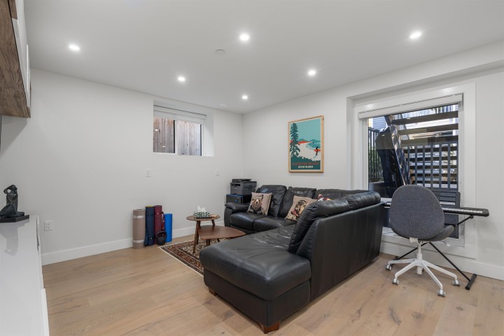Photo 31 at 1315 E 20 Avenue, Knight, Vancouver East