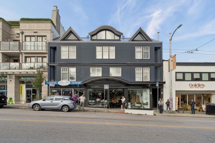 Photo 1 at 8 - 2023 W 4th Avenue, Kitsilano, Vancouver West