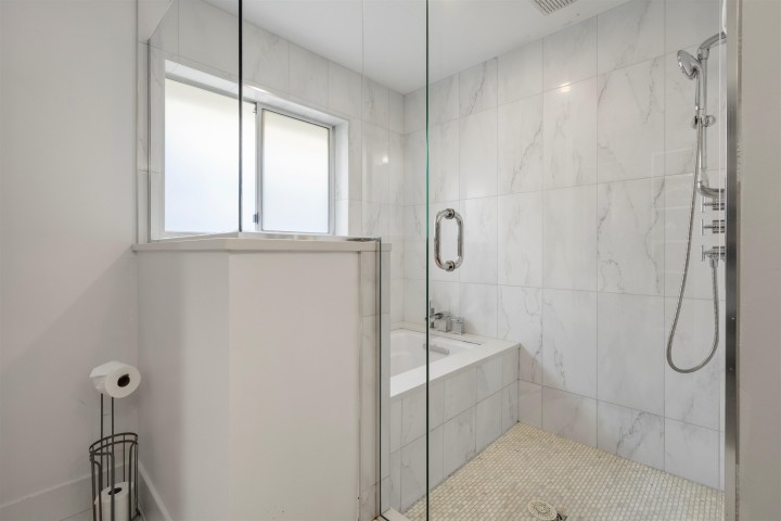 Photo 22 at 35 W 15th Avenue, Mount Pleasant VW, Vancouver West