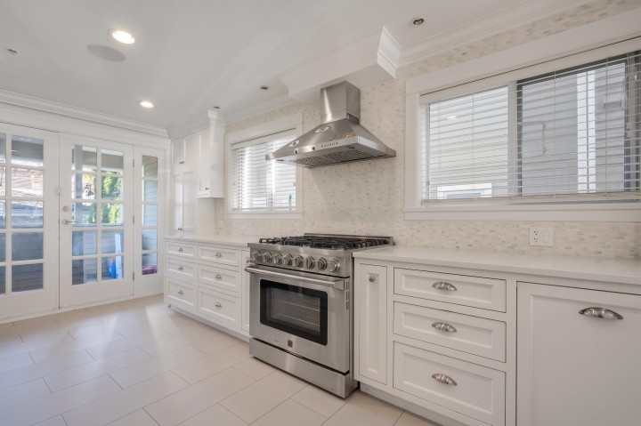 Photo 9 at 35 W 15th Avenue, Mount Pleasant VW, Vancouver West
