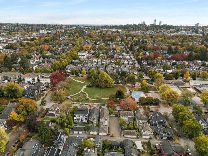 Photo 38 at 35 W 15th Avenue, Mount Pleasant VW, Vancouver West