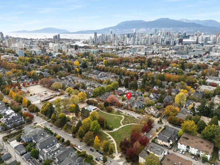 Photo 37 at 35 W 15th Avenue, Mount Pleasant VW, Vancouver West