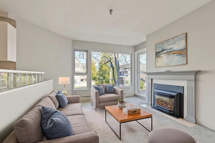 Photo 7 at 314 - 2020 W 8th Avenue, Kitsilano, Vancouver West